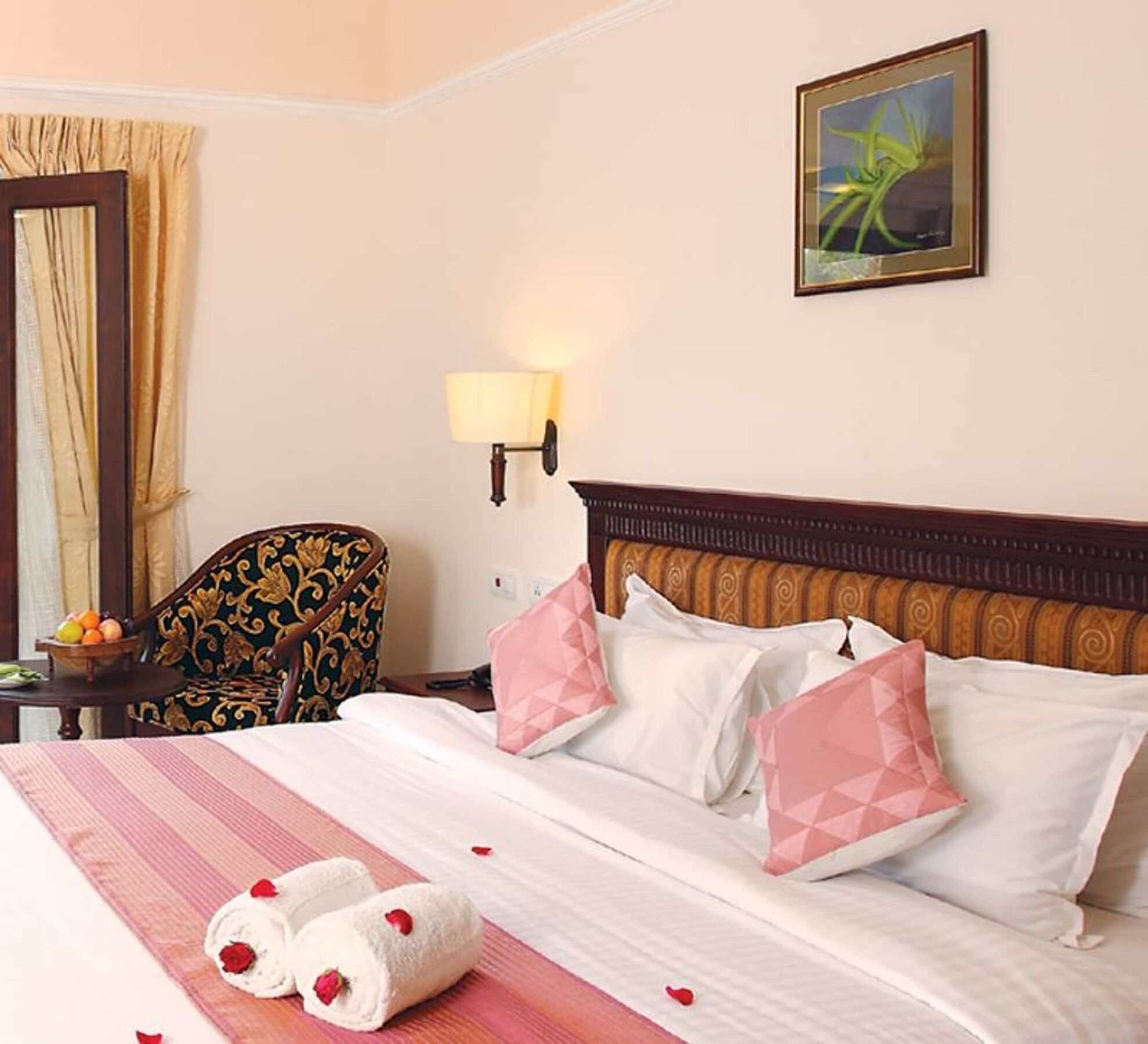 Grand Thekkady Hotell Kumily Exteriör bild